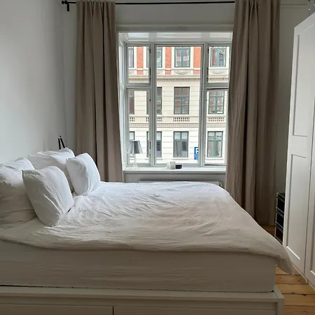 Designerlejlighed Taet Pa Hovedbanegarden Appartement